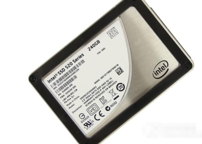 Intel SSD 520怎么样？解密Intel SSD 520的性能与使用体验