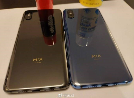 小米MIX 3背部谍照曝光：后置双摄，有指纹识别模块