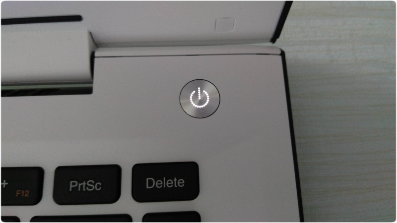 笔记本电脑按哪三个键强制开机