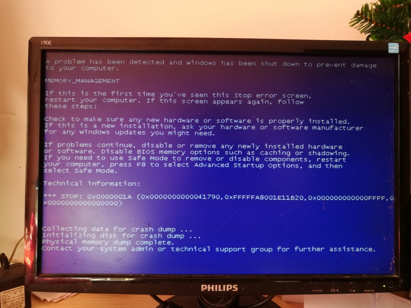电脑开机就蓝屏进不去(1)