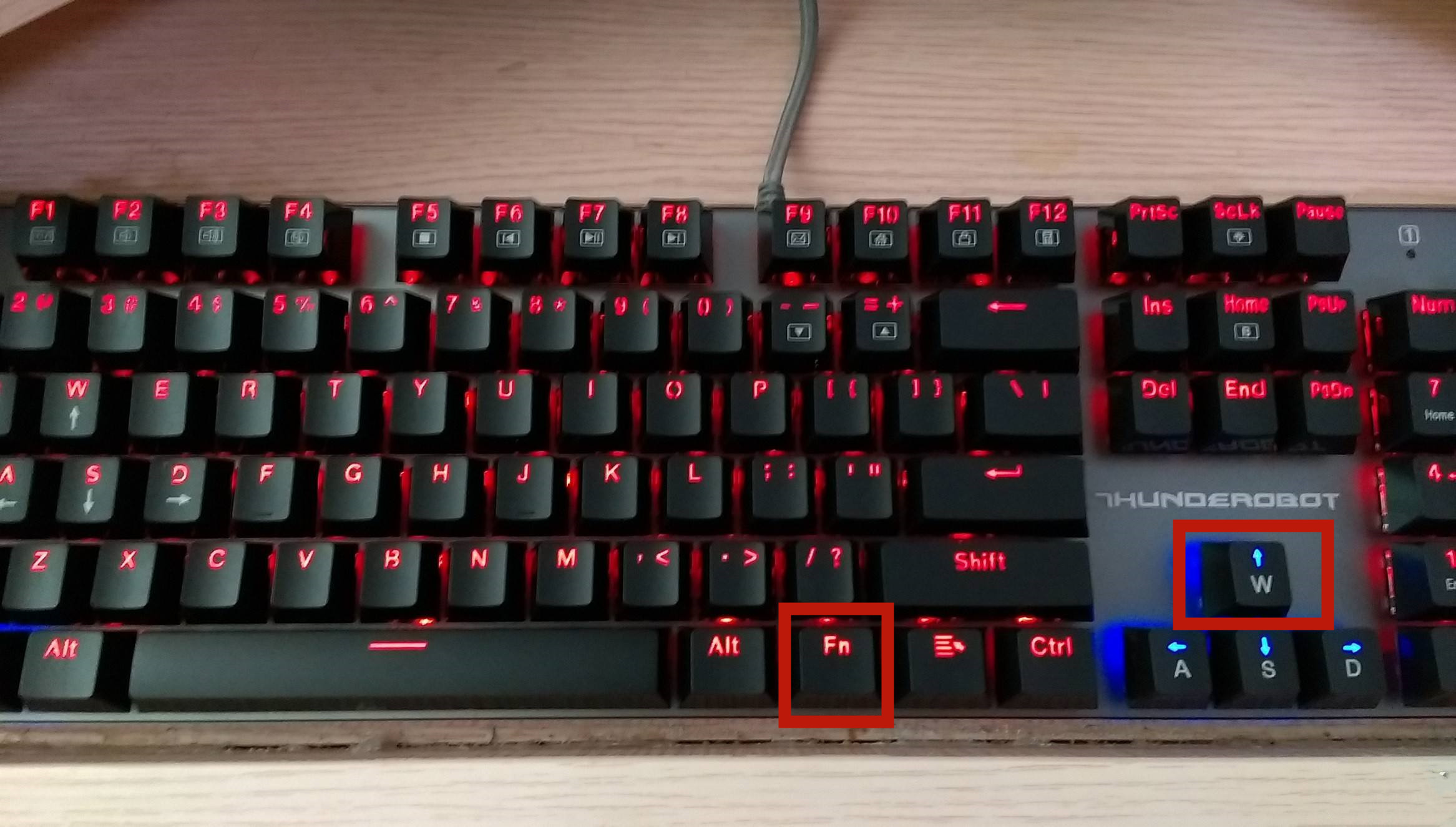 键盘怎么调灯光