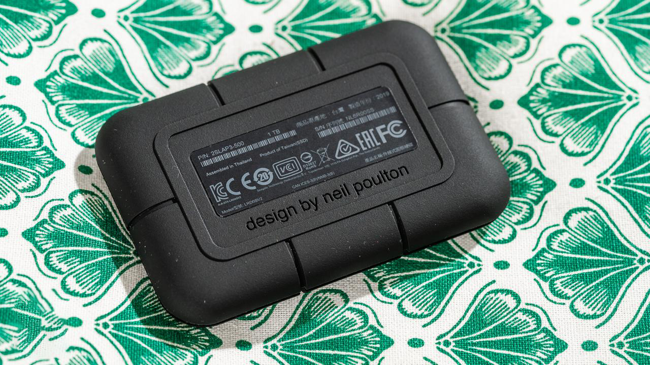 LaCie Rugged SSD Pro外置驱动器评测(2)