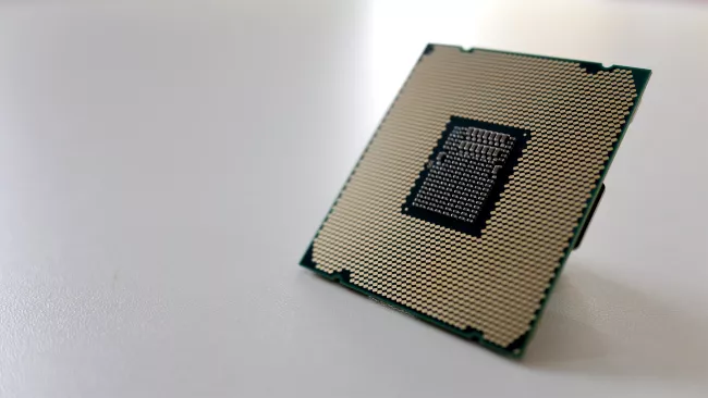 英特尔第11代Rocket Lake-S CPU出现在Geekbench上
