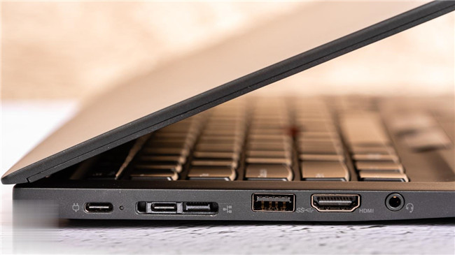 联想ThinkPad T14s商务轻薄型笔记本电脑评测(3)
