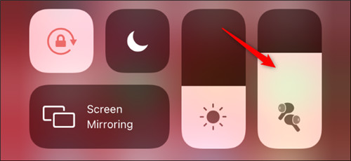 如何在iPhone或iPad上为AirPods打开空间音频(4)