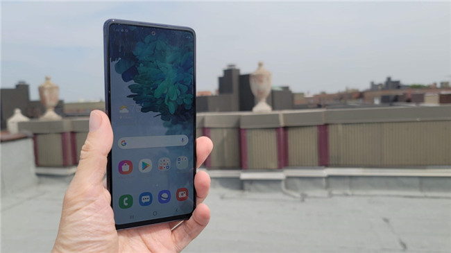三星Galaxy S20 FE 5G手机评测