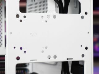Cooler Master Masterbox NR200P