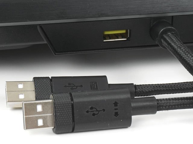 CORSAIR K100 RGB 电竞机械键盘 开箱