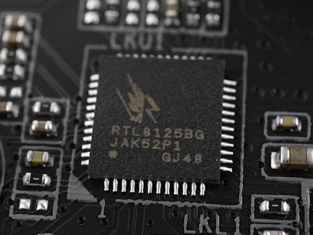 GIGABYTE B550 AORUS MASTER 主机板