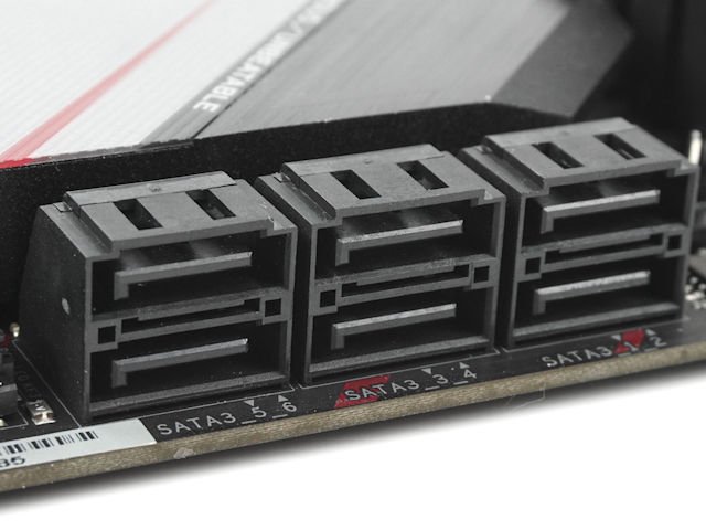 14 相 Dr.MOS、2.5Gb LAN ASRock B550 PG Velocita 主机板(22)