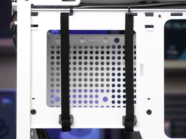 Cooler Master Masterbox NR200P