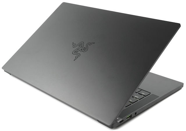 RAZER BLADE STEALTH 13 Ultrabook