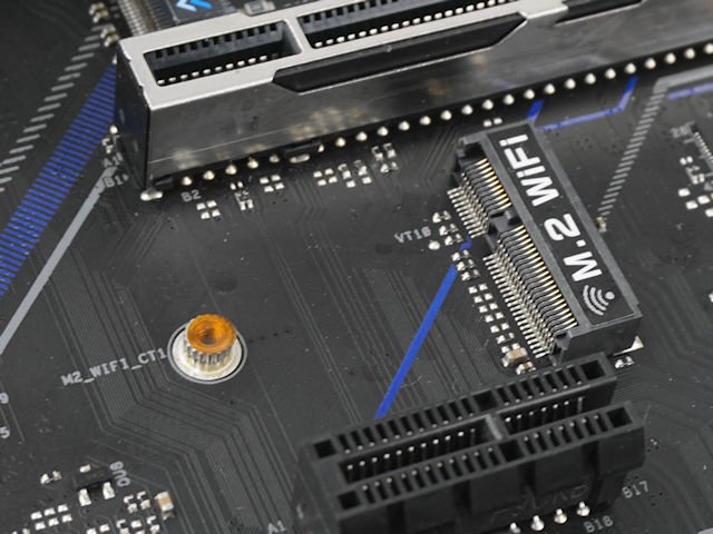 用料扎实、高性价比之选 ASRock Z490 Extreme 4 主机板(18)