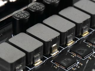 极致性能、16 相强悍供电 MSI MEG Z490 ACE 电竞主机板(12)