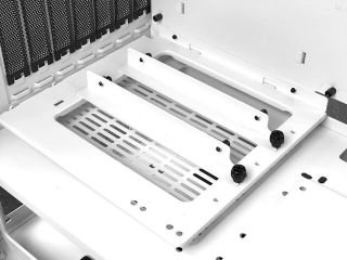 HK$539 抵玩「丁丁」新箱 Thermaltake S300 TG Mid-Tower 雪白版(9)