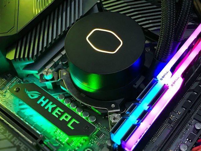 升级新水泵　冷排鳍片 +20% Cooler Master ML240L V2 RGB 一体式水冷(13)