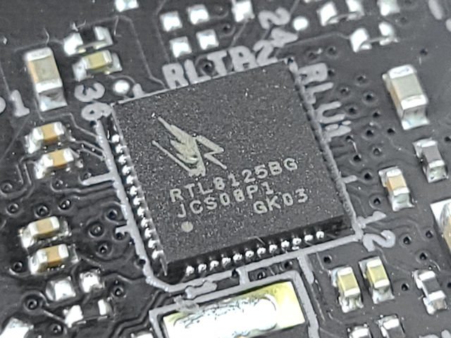 用料扎实、高性价比之选 ASRock Z490 Extreme 4 主机板(17)