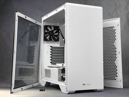 HK$539 抵玩「丁丁」新箱 Thermaltake S300 TG Mid-Tower 雪白版