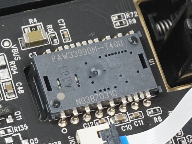 RAZER Basilisk V2 电竞滑鼠
