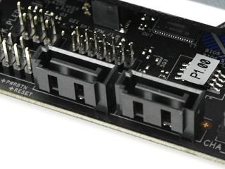 用料扎实、高性价比之选 ASRock Z490 Extreme 4 主机板(21)