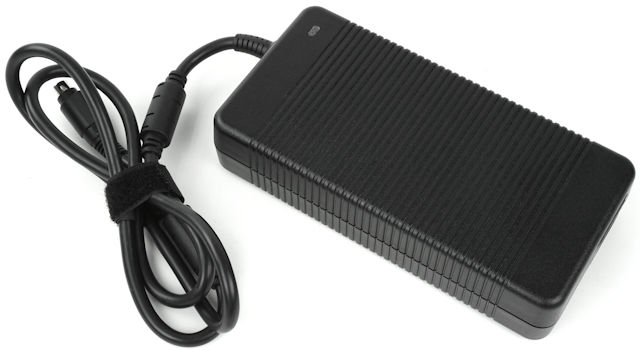 MSI MPG Trident 3 10SC 电竞主机