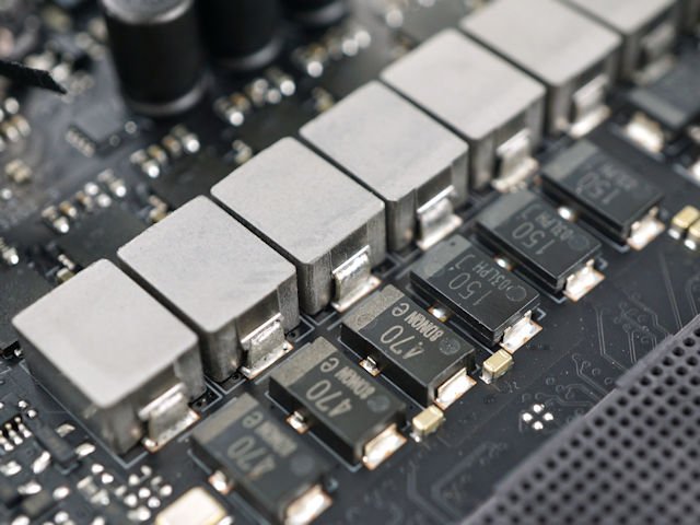 ASUS ROG STRIX B550-I GAMING