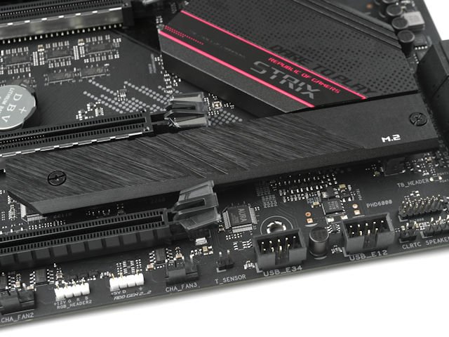 ASUS ROG STRIX B550-E GAMING