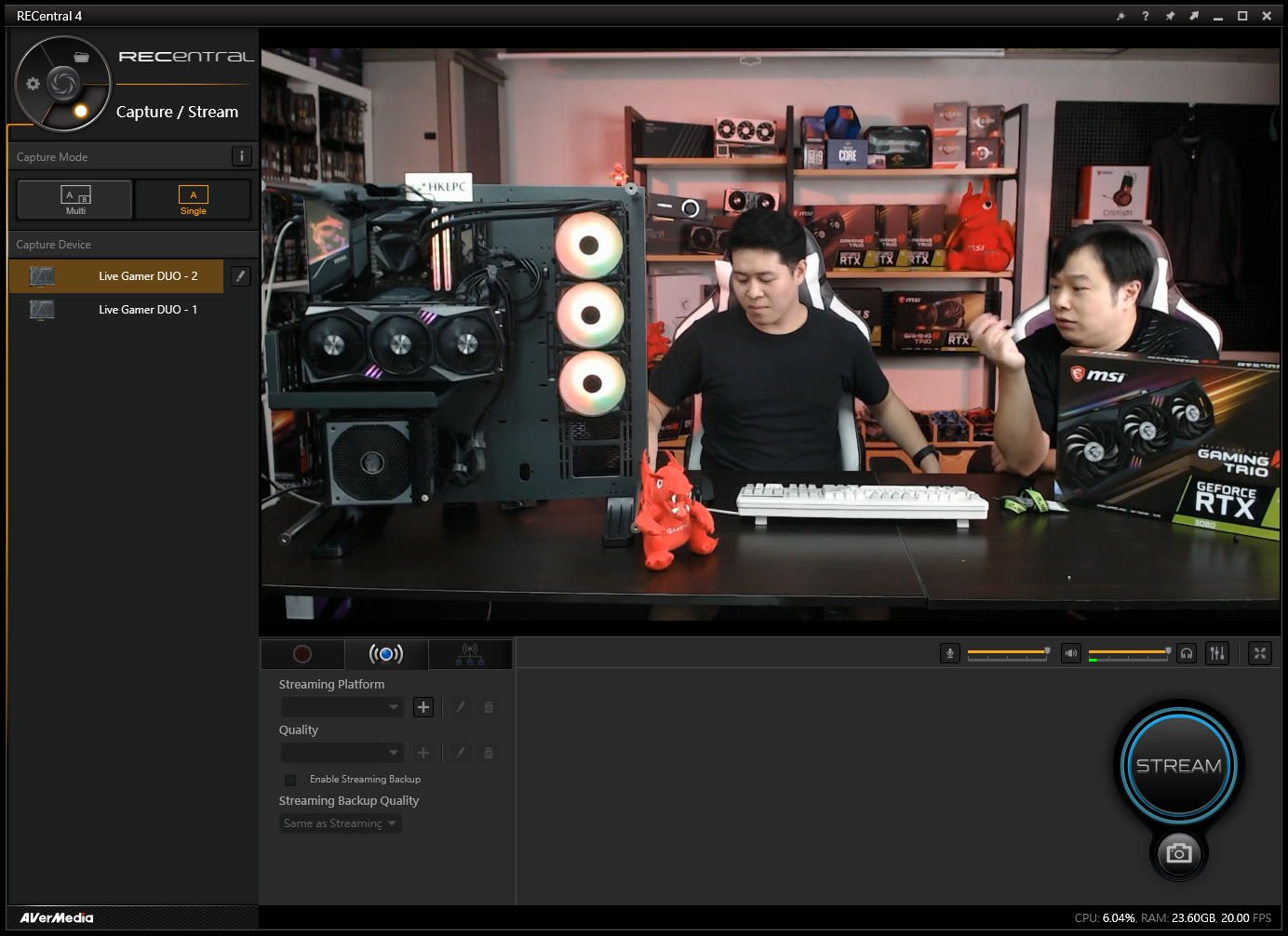 Live Gamer Duo