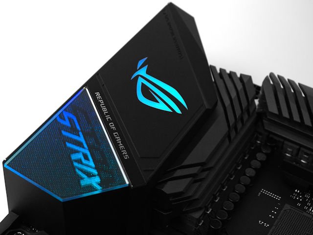 ROG STRIX X570 GAMING E
