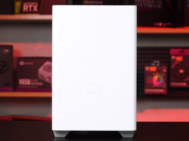 Cooler Master Masterbox NR200P