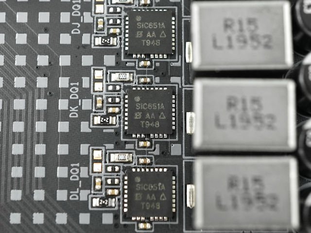 GIGABYTE Z490 VISION G
