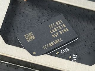 AX10