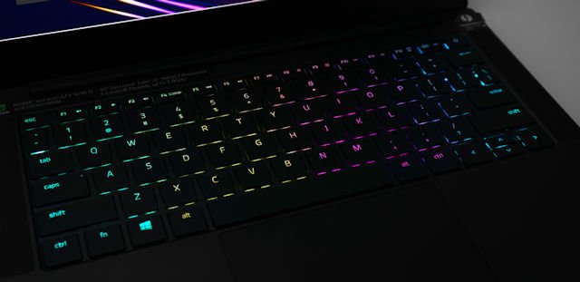 RAZER BLADE STEALTH 13 Ultrabook