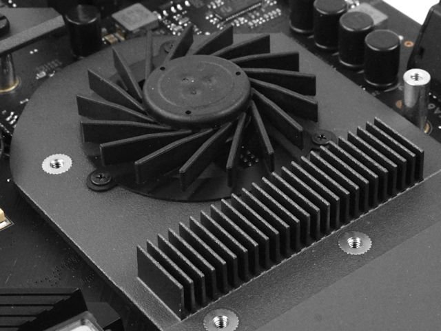 ROG STRIX X570 GAMING E