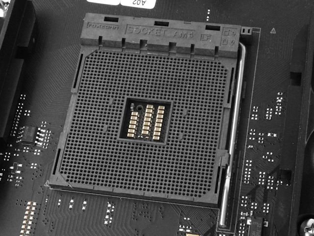 ROG STRIX X570 GAMING E