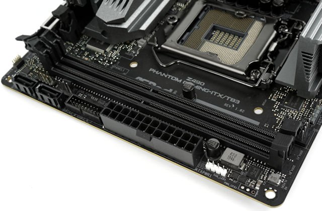 ASROCK Z490 Phantom Gaming-ITXTB