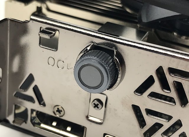 Vapor 散热技术、 LCD 状态显示 Colorful iGame GeForce RTX 2080 Super V(7)