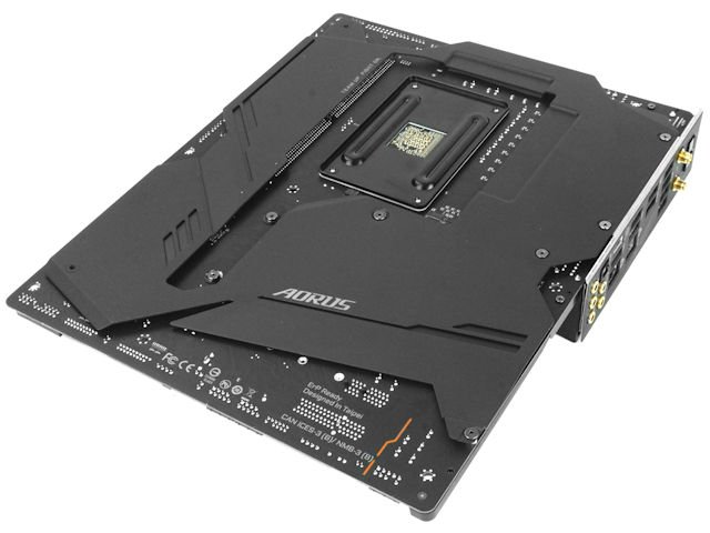 GIGABYTE X570 AORUS MASTER 电竞主机板(3)