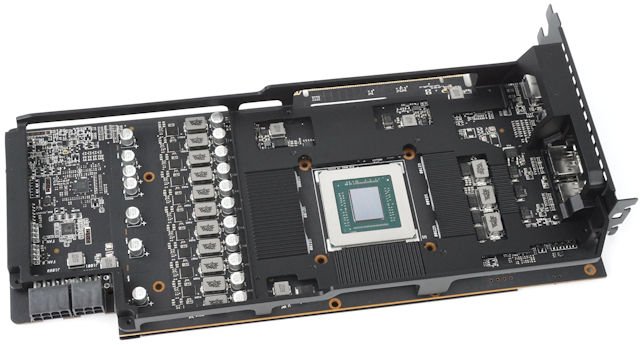 极致散热、11 + 3 相供电 ASUS ROG Strix RX 5600 XT O6G Gaming(18)