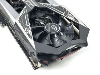 Vapor 散热技术、 LCD 状态显示 Colorful iGame GeForce RTX 2080 Super V(12)