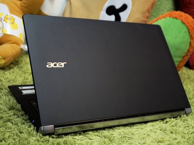 Acer VN7