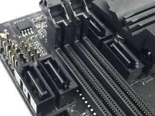 Z370ITXAC
