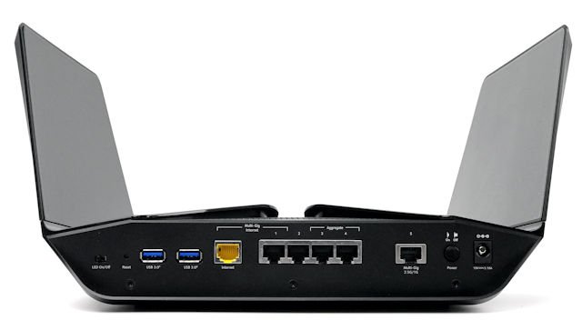 AX12