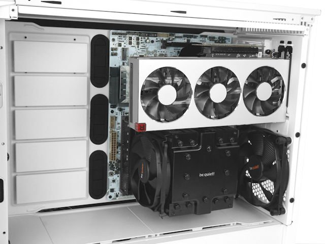 DARK BASE 700