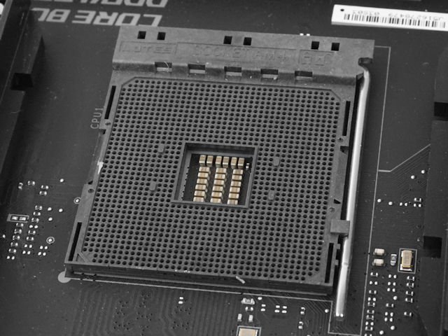 X570 GODLIKE