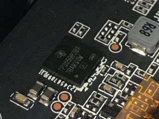平左又劲左嘅 !? Razer Core X eGPU 外置绘图盒(10)