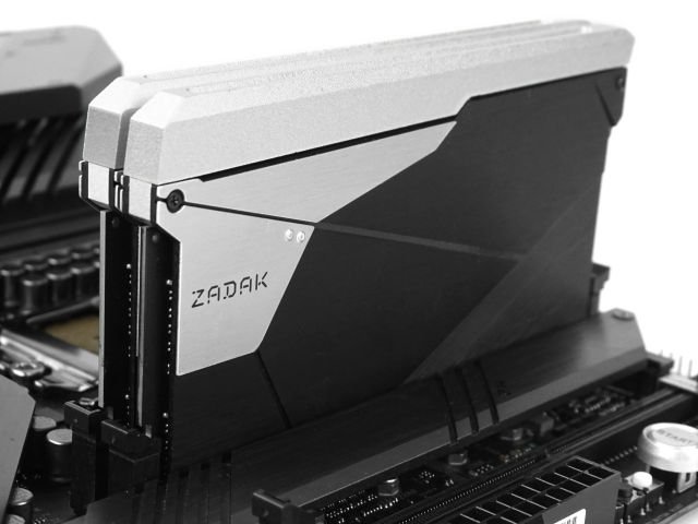 ROG MAXIMUS GENE