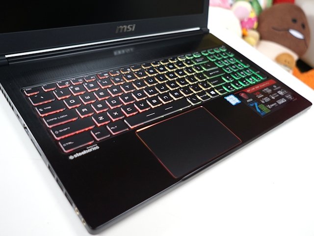 MSI GS63VR 7RF Stealth Pro