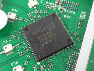 DIR882