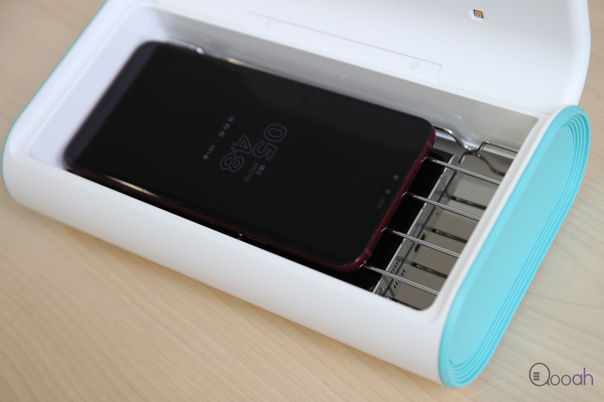 Momax Q.Power UV-C BOXX 无线充电,紫外光消毒盒开箱试用(9)